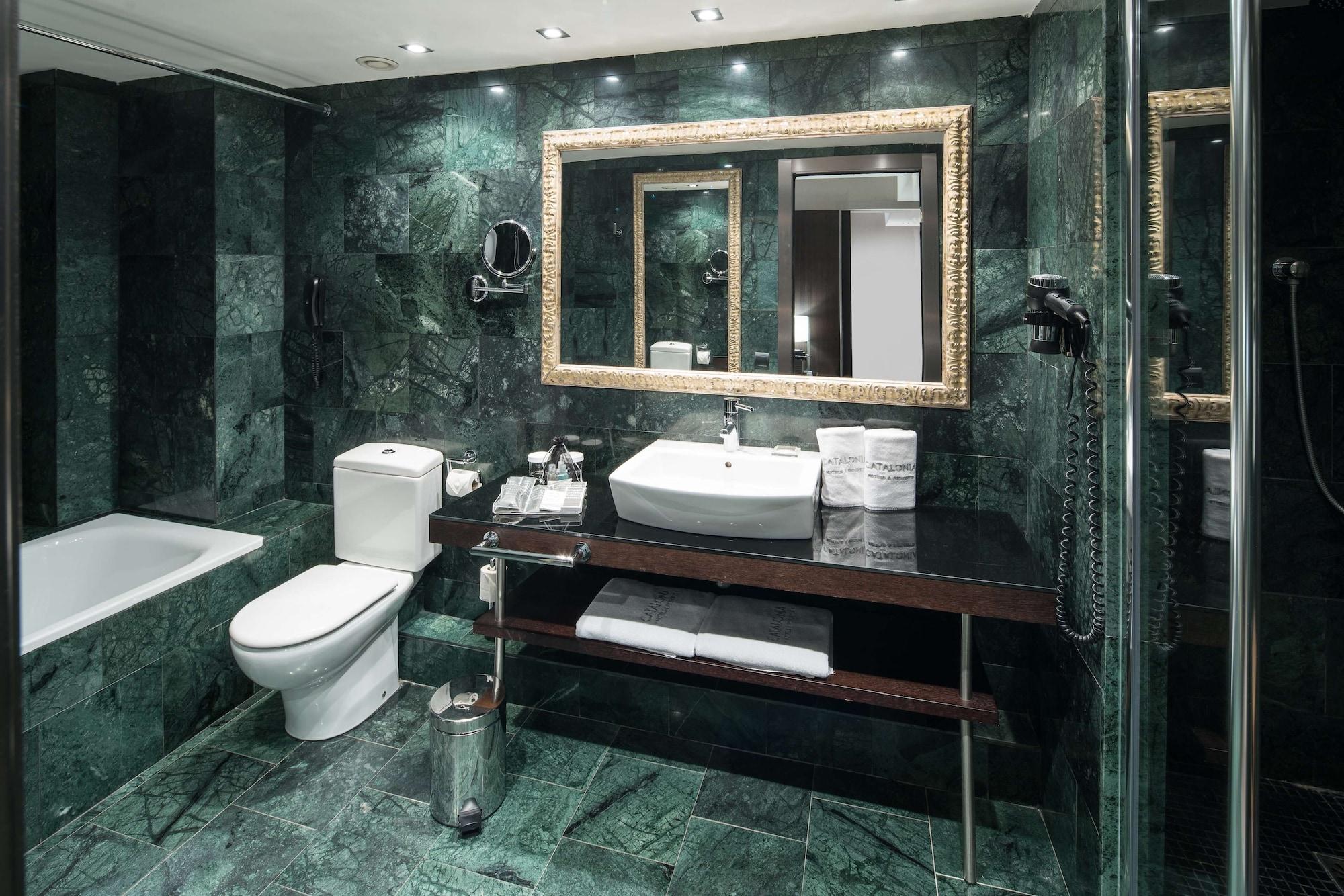 Catalonia Rigoletto Hotel 4*